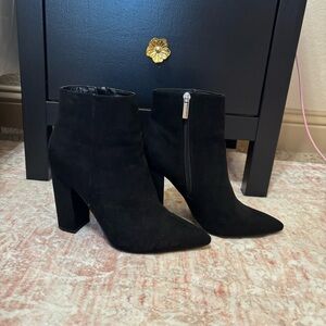 Just fab Elegant Velvet Suede Black Ankle Heeled Boots
